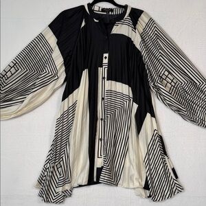 Beulah Black and Cream Geometric Pleated Shift Dress Long Sleeve